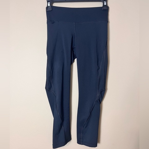 Under Armour HEATGEAR Compression Mileage Capri Leggings Black XS Athletic - Picture 2 of 9